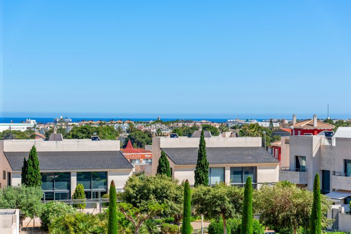 Image No.3-3 Bed Apartment for sale