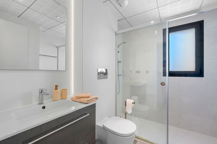 Image No.23-3 Bed Apartment for sale