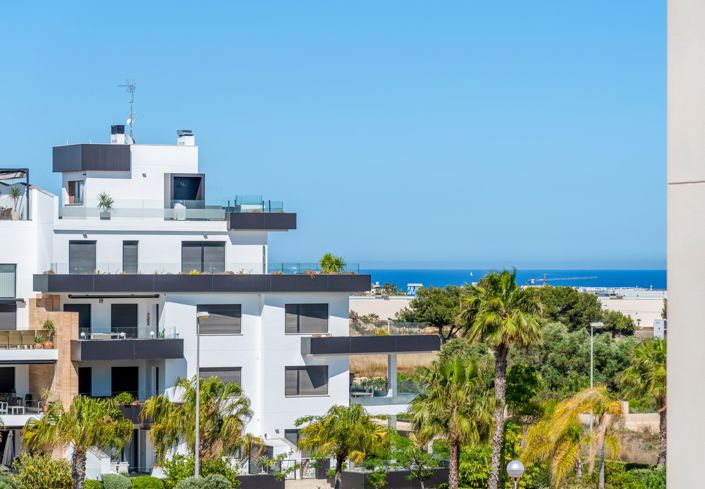 Image No.30-3 Bed Apartment for sale