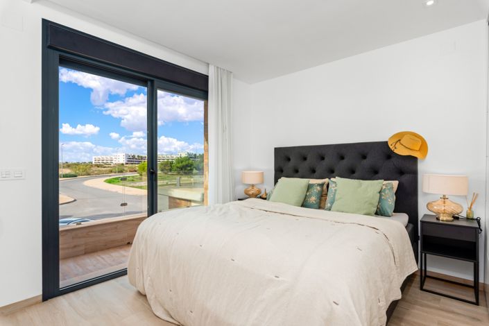 Image No.39-5 Bed Villa for sale