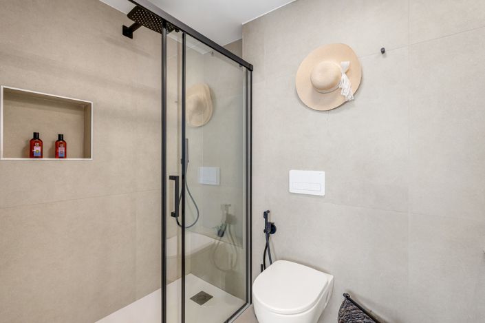 Image No.17-3 Bed Apartment for sale