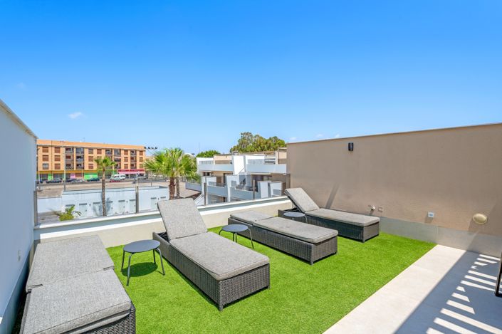 Image No.35-3 Bed Apartment for sale