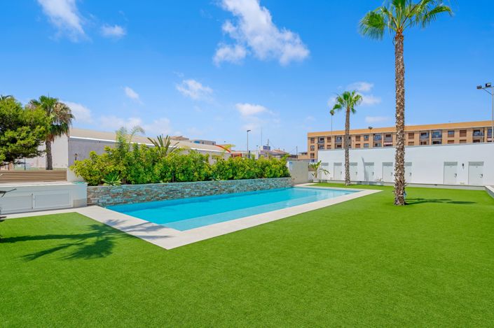 Image No.40-3 Bed Apartment for sale