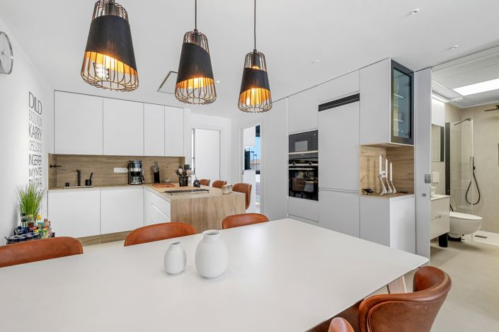 Image No.6-3 Bed Apartment for sale