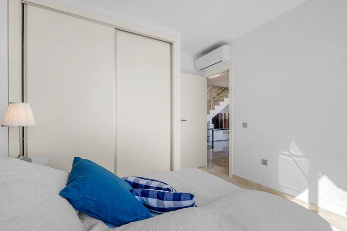 Image No.10-3 Bed Apartment for sale