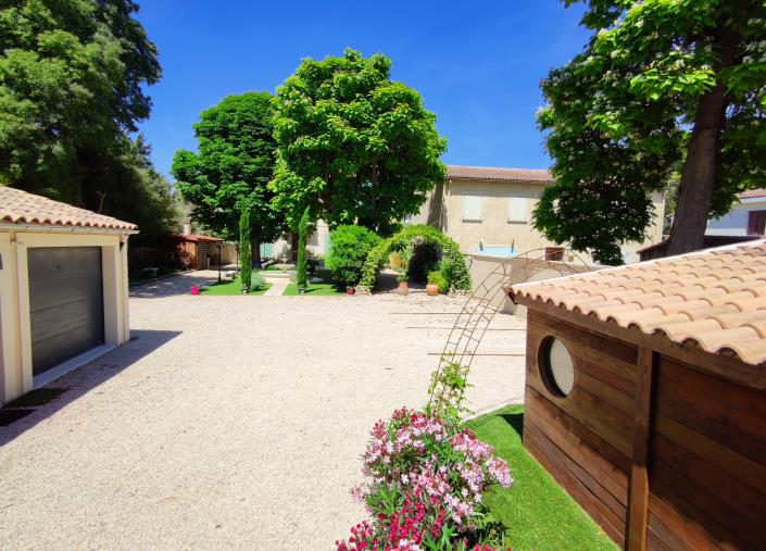 Image No.7-12 Bed Property for sale