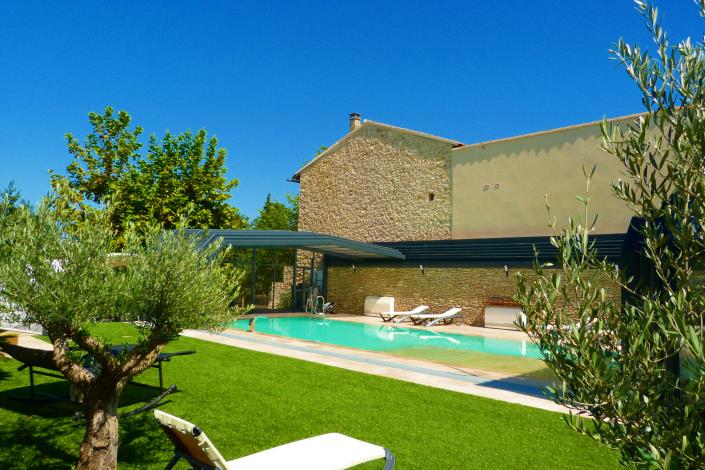 Image No.26-12 Bed Property for sale