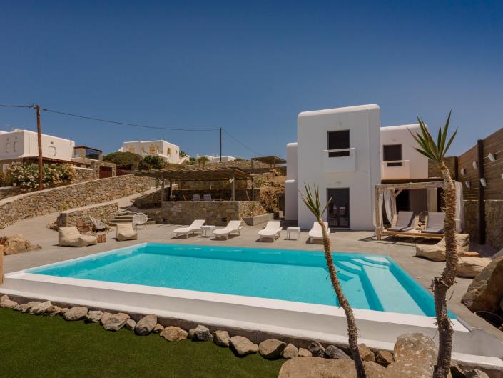 Image No.1-4 Bed Villa for sale