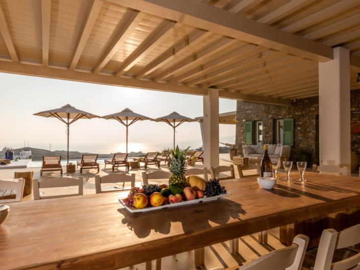 Image No.2-4 Bed Villa for sale