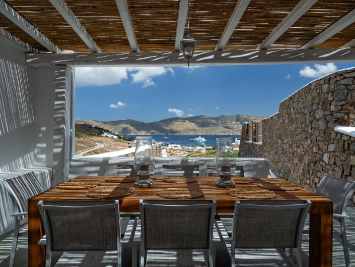 Image No.2-4 Bed Villa for sale