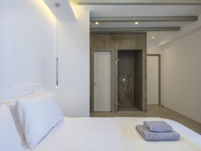 Image No.37-5 Bed Villa for sale