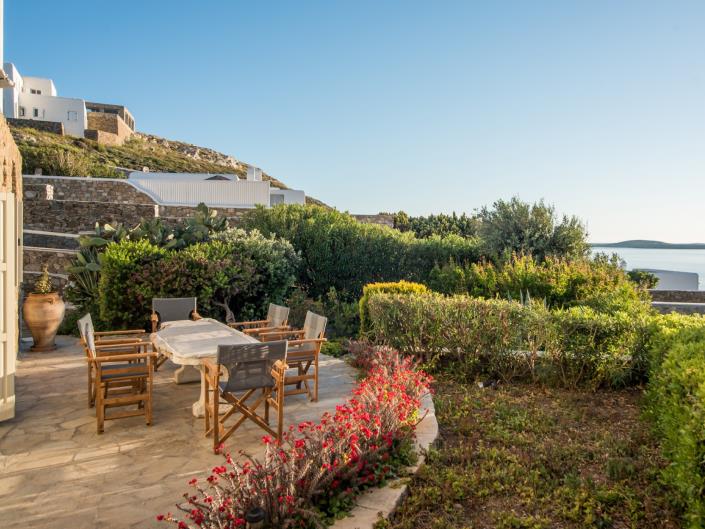 Image No.2-4 Bed Villa for sale