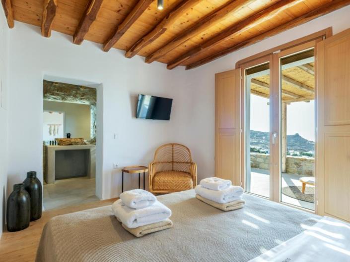 Image No.10-5 Bed Villa for sale