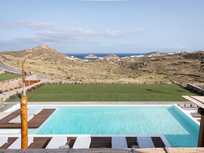 Image No.2-5 Bed Villa for sale