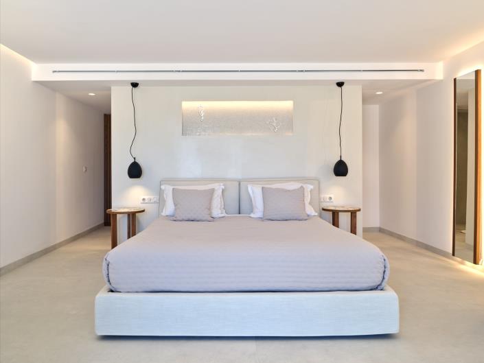 Image No.14-4 Bed Villa for sale