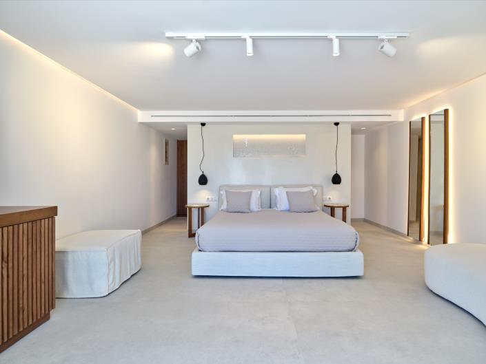 Image No.13-4 Bed Villa for sale