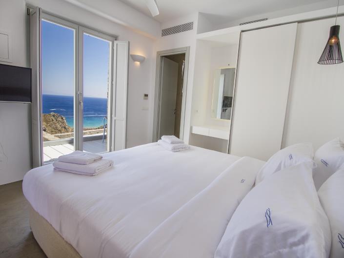 Image No.11-7 Bed Villa for sale