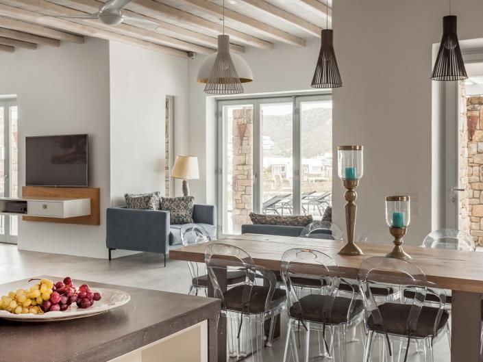 Image No.4-7 Bed Villa for sale