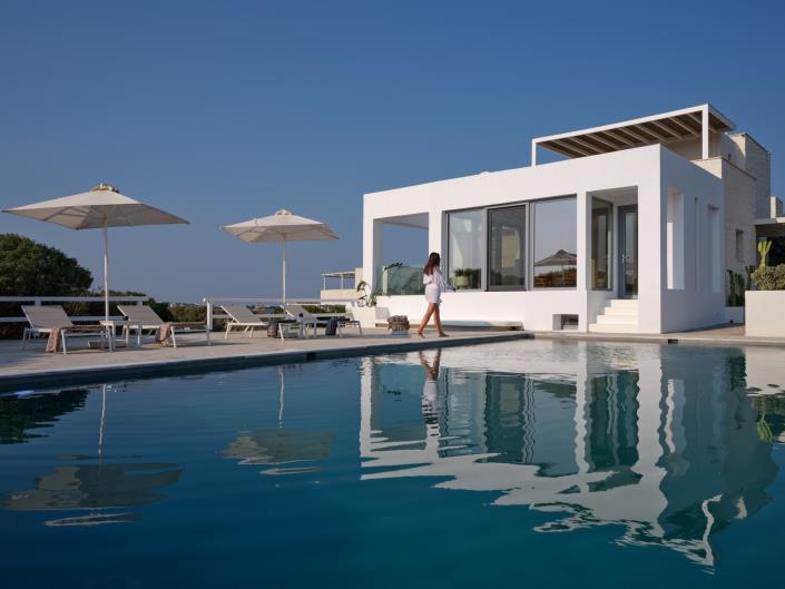 Image No.1-5 Bed Villa for sale