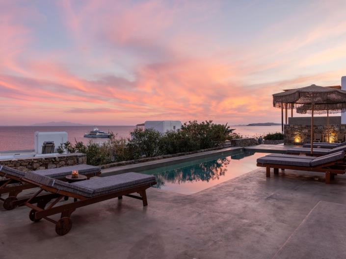 Image No.20-7 Bed Villa for sale