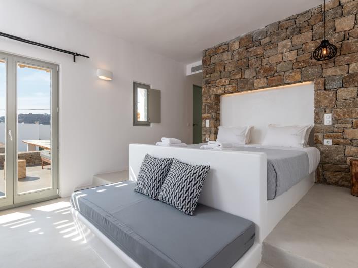 Image No.10-7 Bed Villa for sale