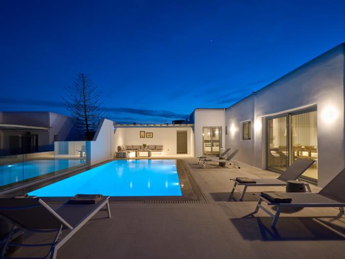 Image No.44-5 Bed Villa for sale