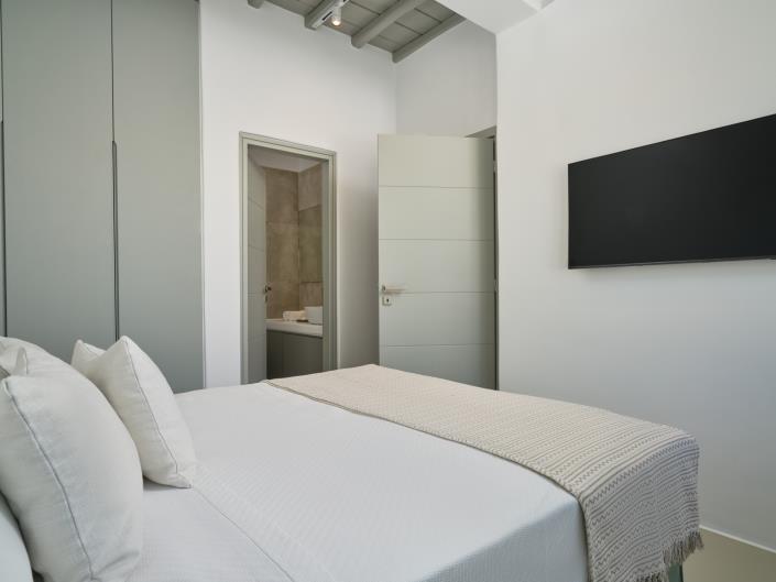 Image No.20-5 Bed Villa for sale