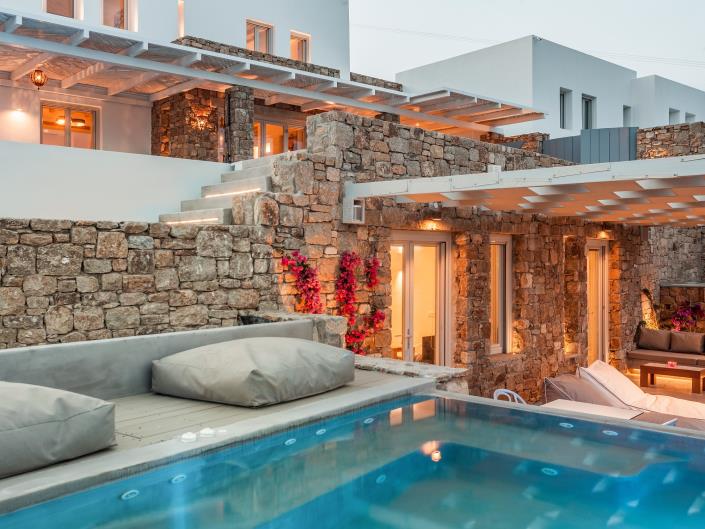 Image No.50-7 Bed Villa for sale