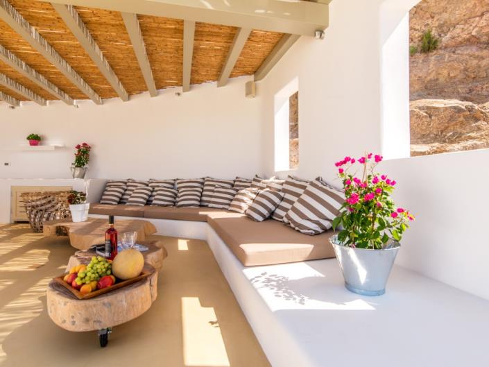 Image No.17-8 Bed Villa for sale