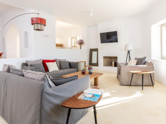 Image No.8-8 Bed Villa for sale