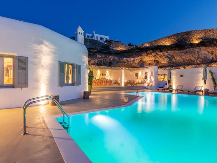 Image No.32-8 Bed Villa for sale