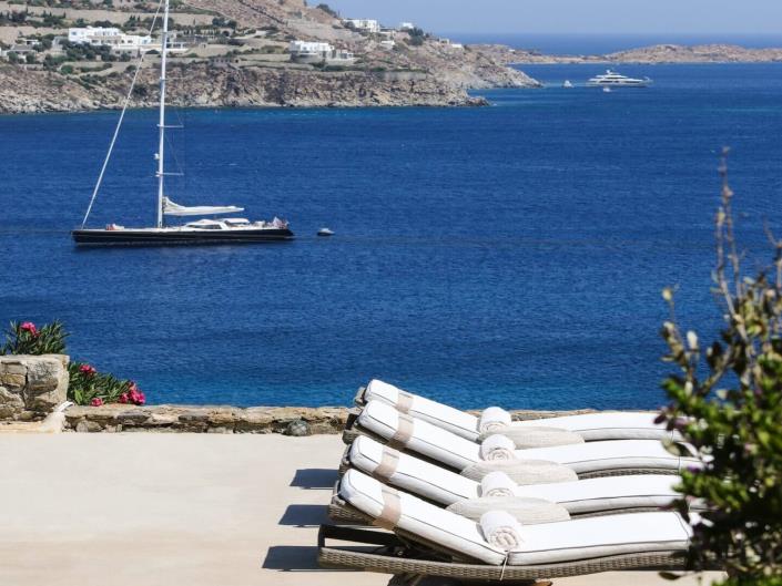 Image No.2-6 Bed Villa for sale