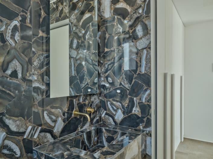 Image No.17-6 Bed Villa for sale