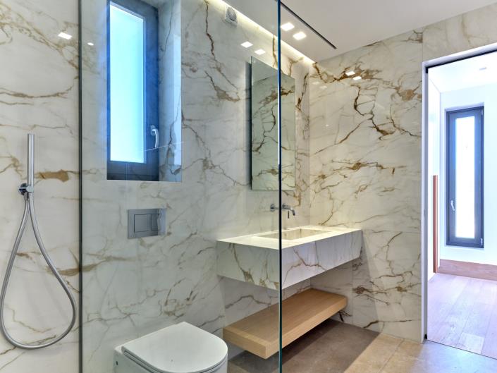 Image No.21-6 Bed Villa for sale