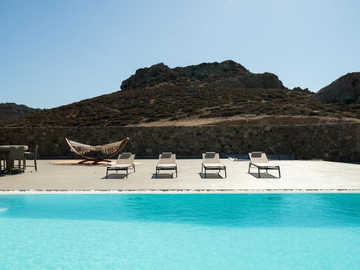 Image No.3-8 Bed Villa for sale