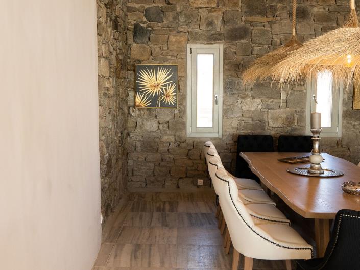 Image No.8-8 Bed Villa for sale