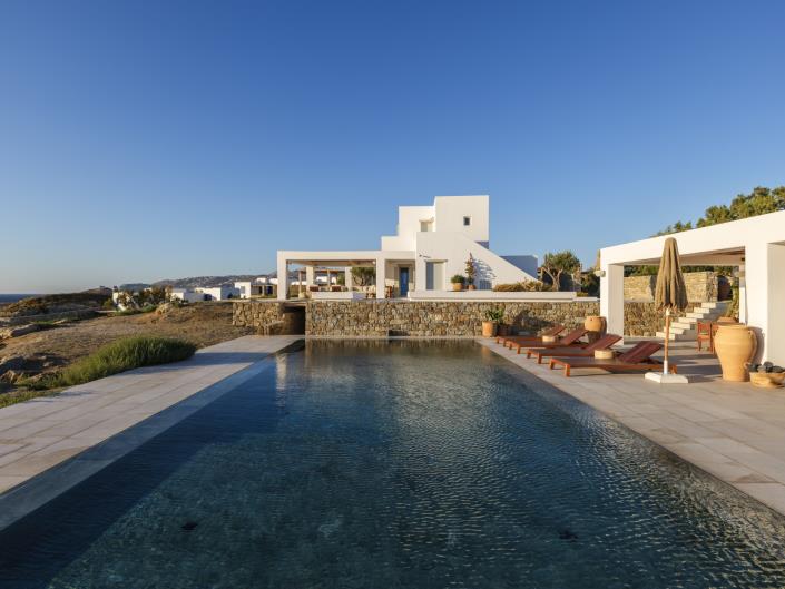Image No.1-4 Bed Villa for sale