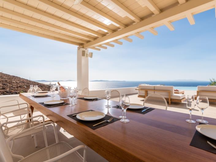 Image No.4-8 Bed Villa for sale