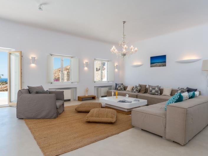 Image No.6-8 Bed Villa for sale