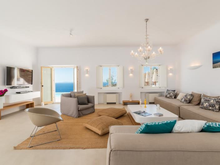 Image No.5-8 Bed Villa for sale