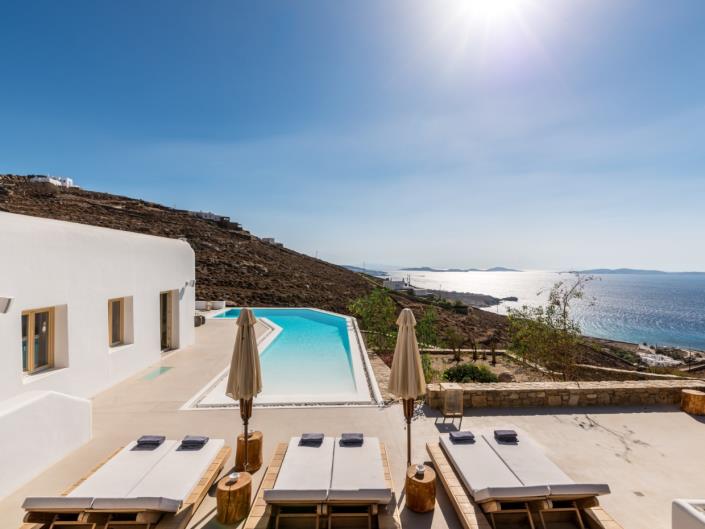 Image No.35-8 Bed Villa for sale