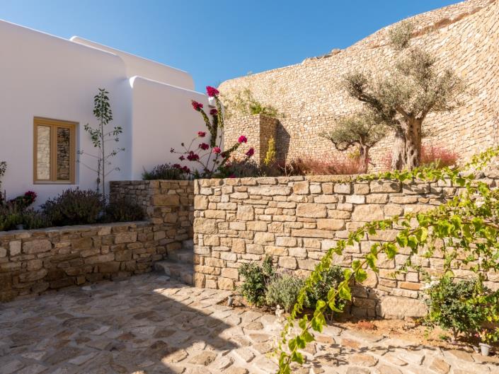 Image No.38-8 Bed Villa for sale