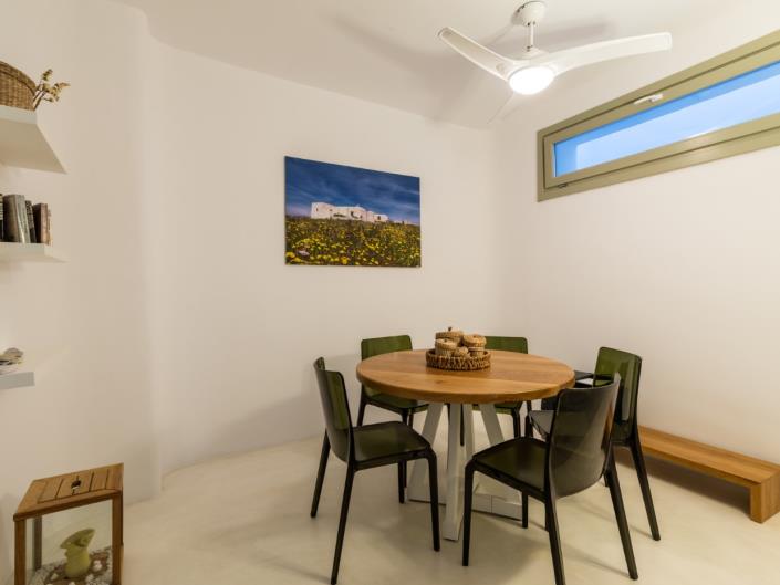 Image No.10-8 Bed Villa for sale