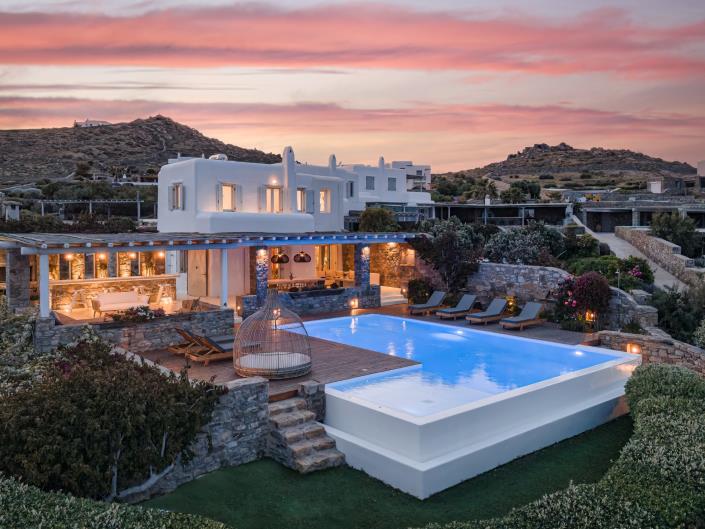 Image No.59-5 Bed Villa for sale