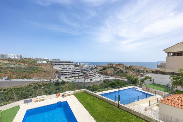 Image No.1-2 Bed Apartment for sale
