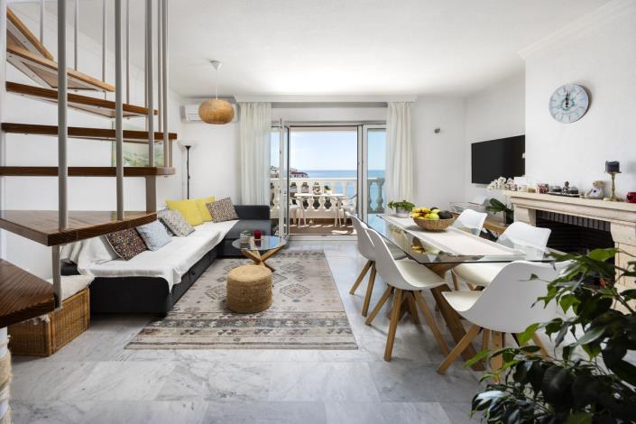 Image No.11-2 Bed Townhouse for sale