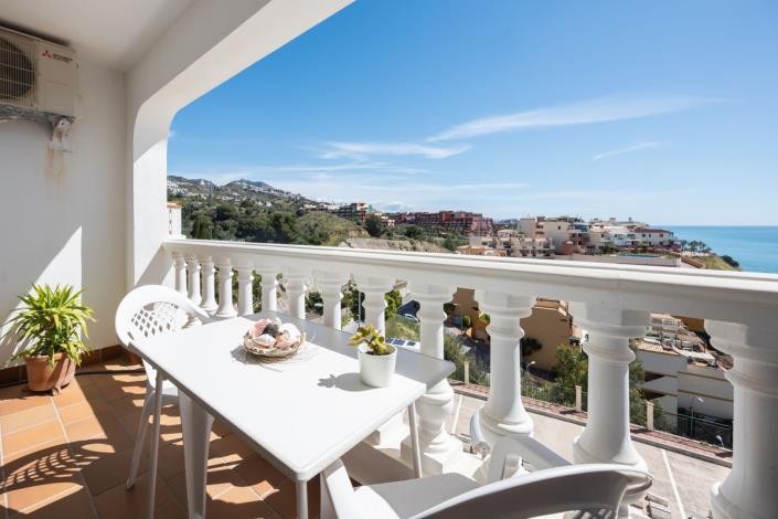 Image No.3-2 Bed Townhouse for sale