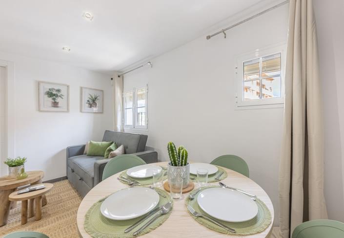 Image No.9-2 Bed Apartment for sale