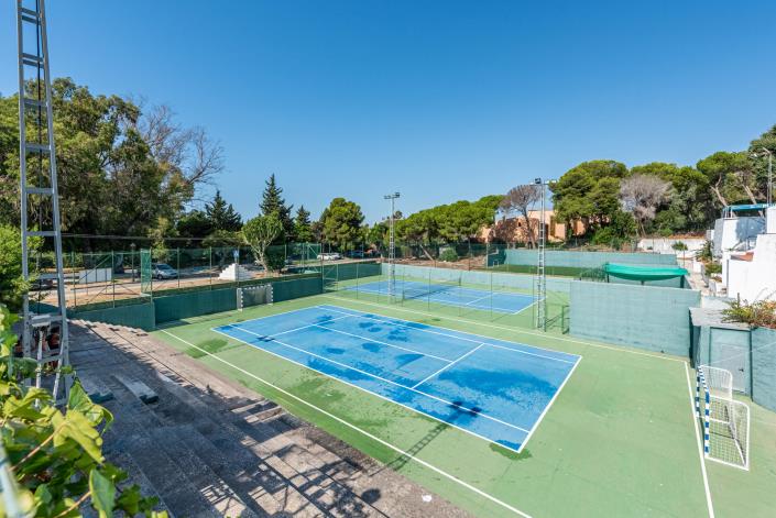 Image No.12-2 Bed Duplex for sale