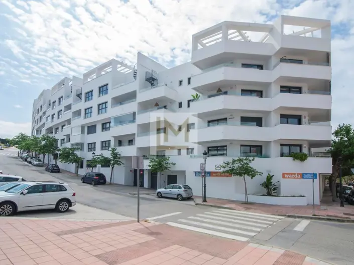 Image No.9-2 Bed Apartment for sale